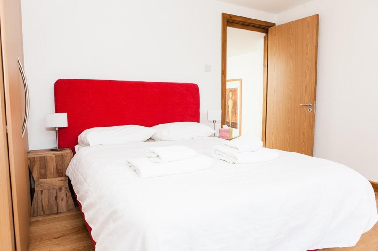 Spectacular Central 4-Bedroom Close To London Eye Bagian luar foto