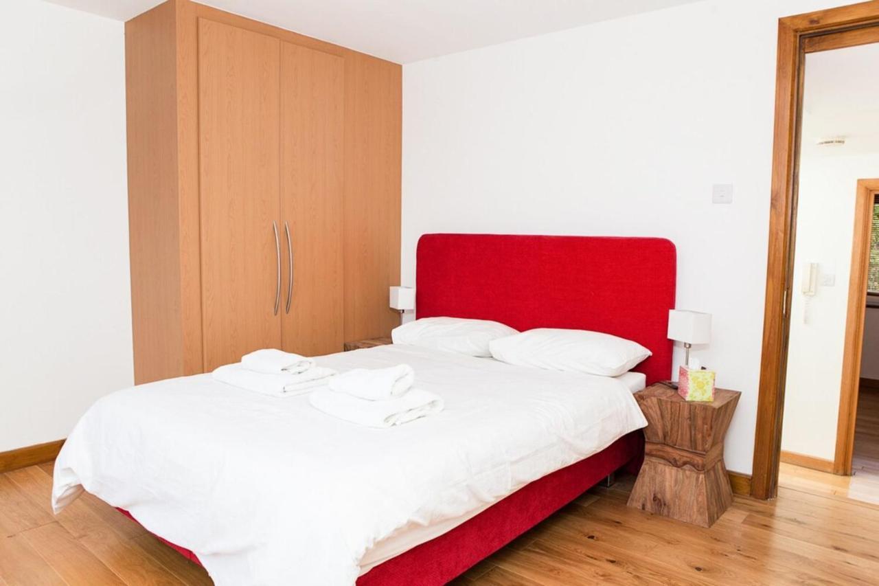 Spectacular Central 4-Bedroom Close To London Eye Bagian luar foto