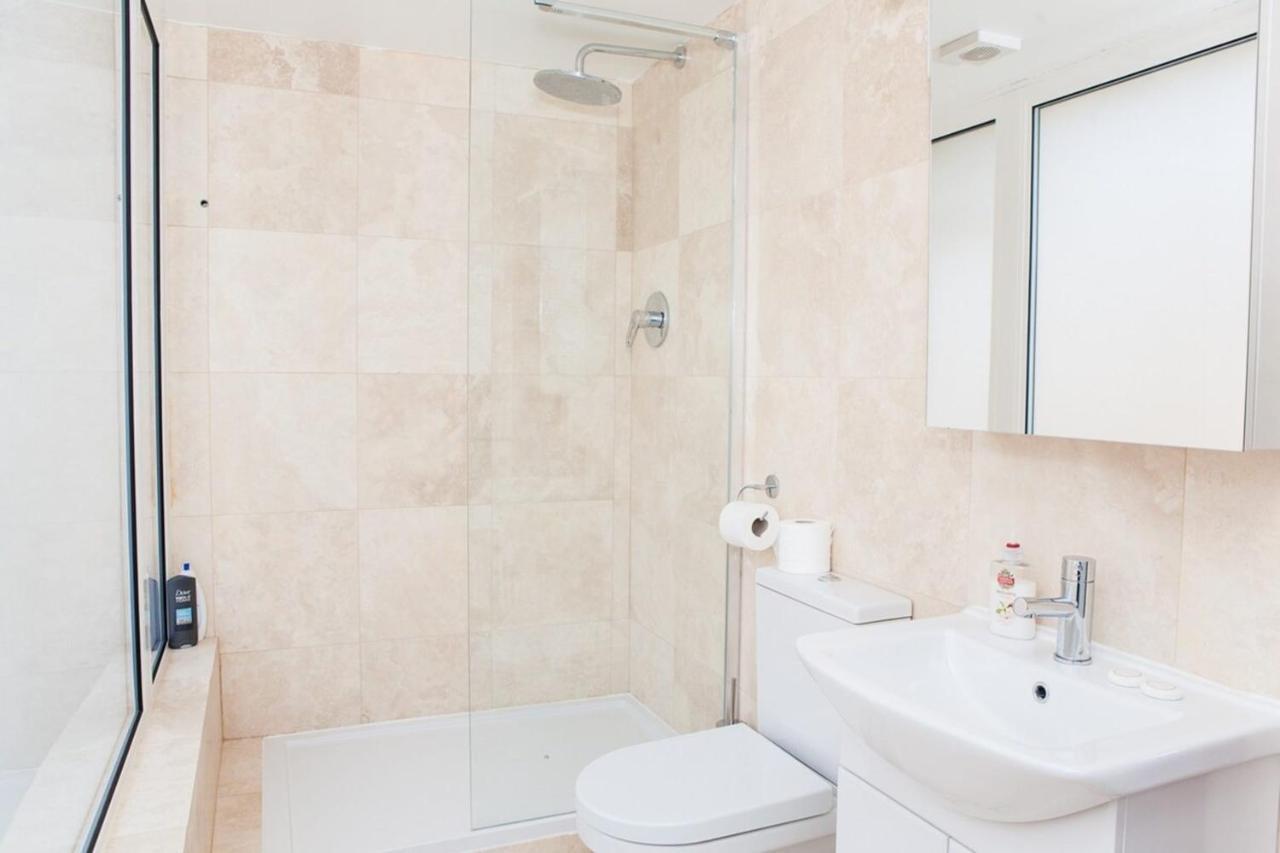 Spectacular Central 4-Bedroom Close To London Eye Bagian luar foto